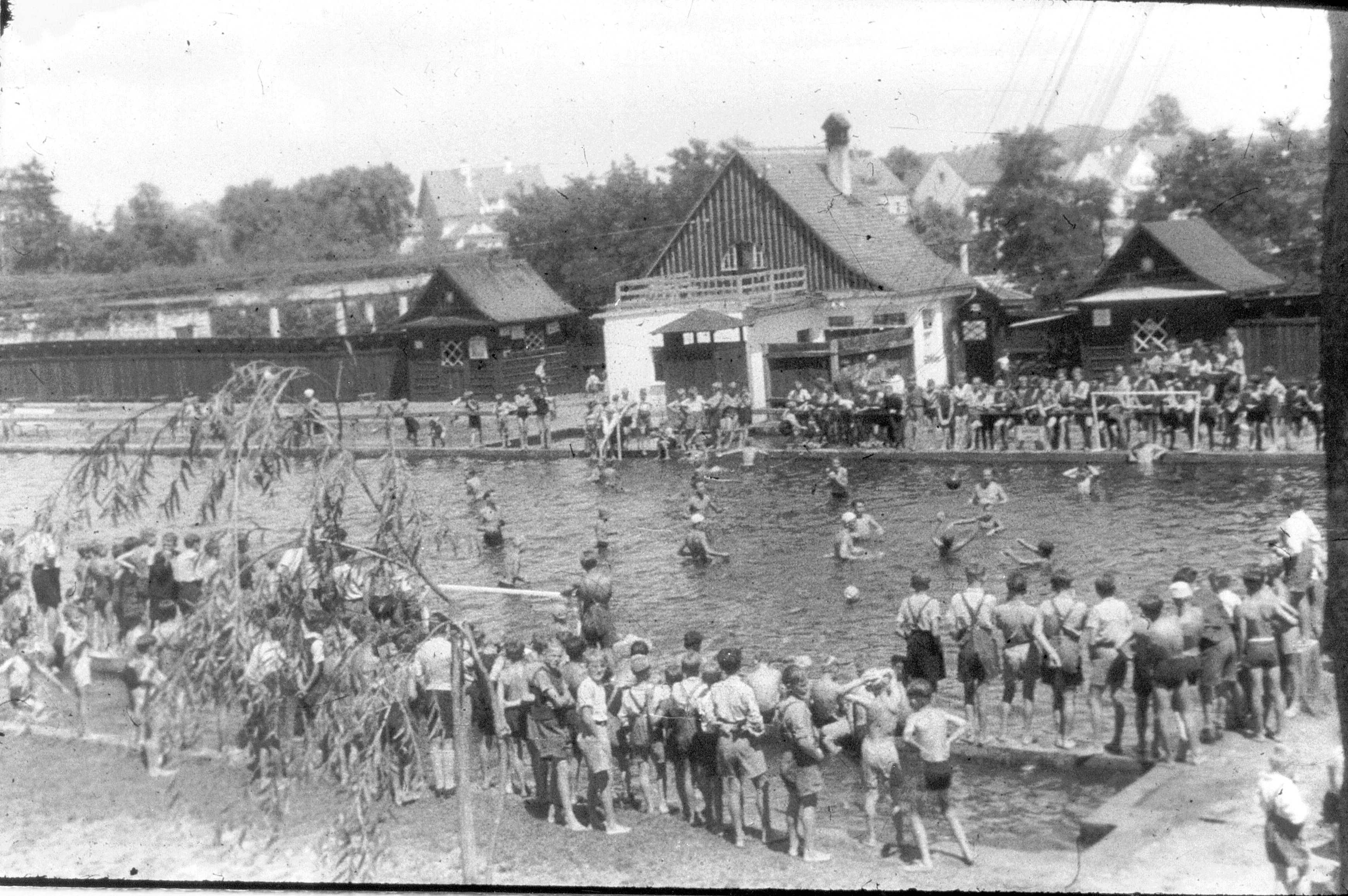 053 Freibad   vor langer Zeit